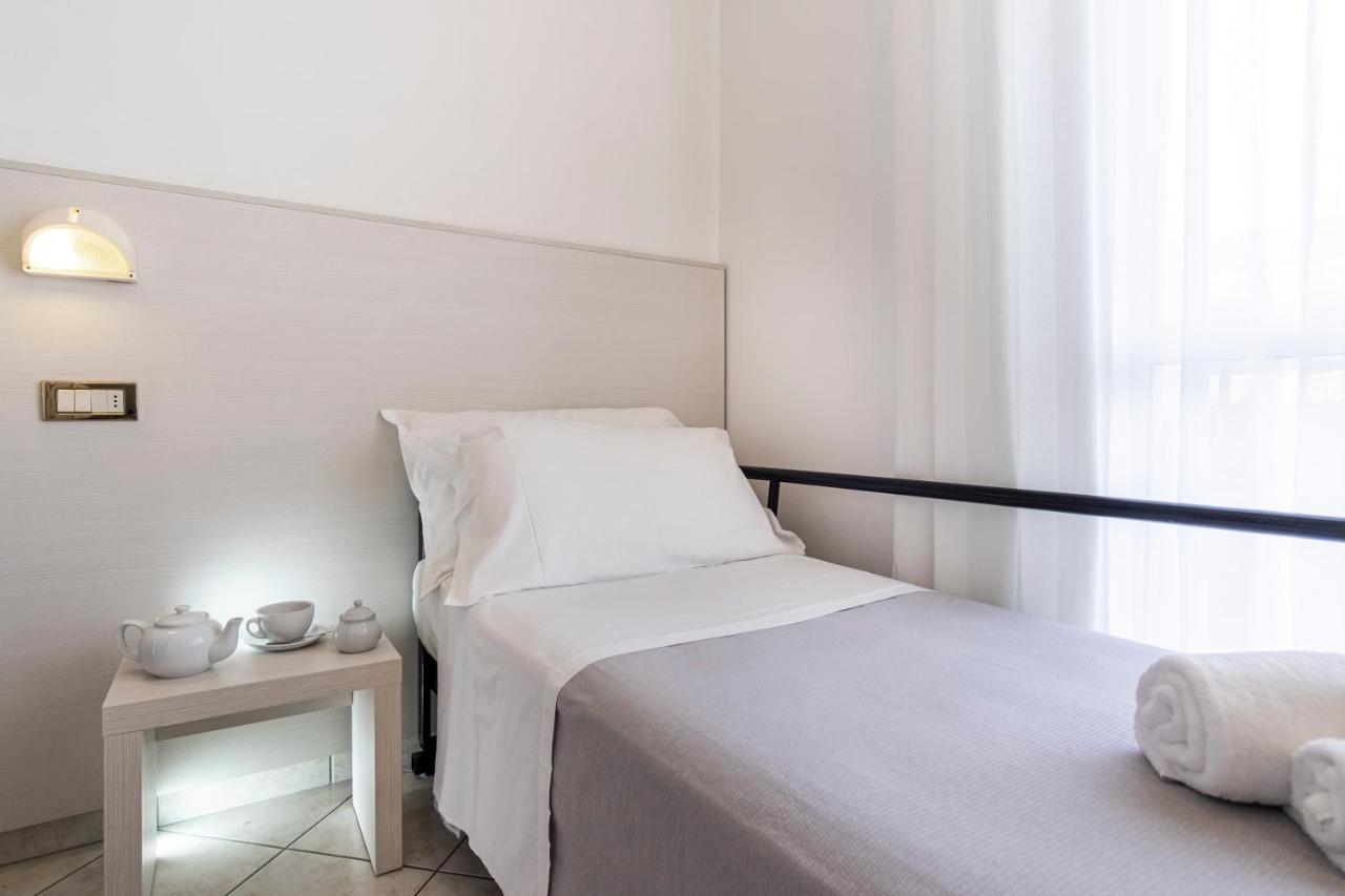 Hotel Tre Rose Riccione Eksteriør billede