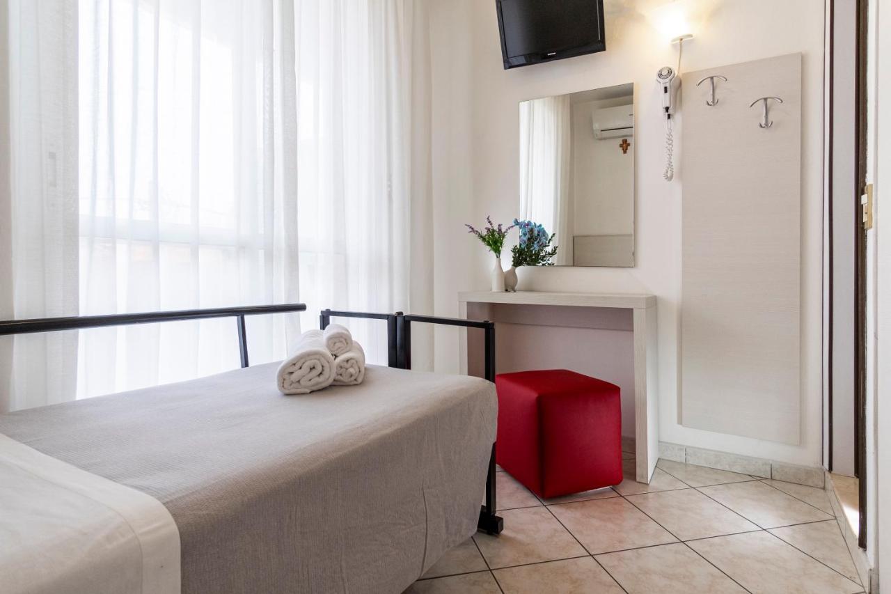 Hotel Tre Rose Riccione Eksteriør billede