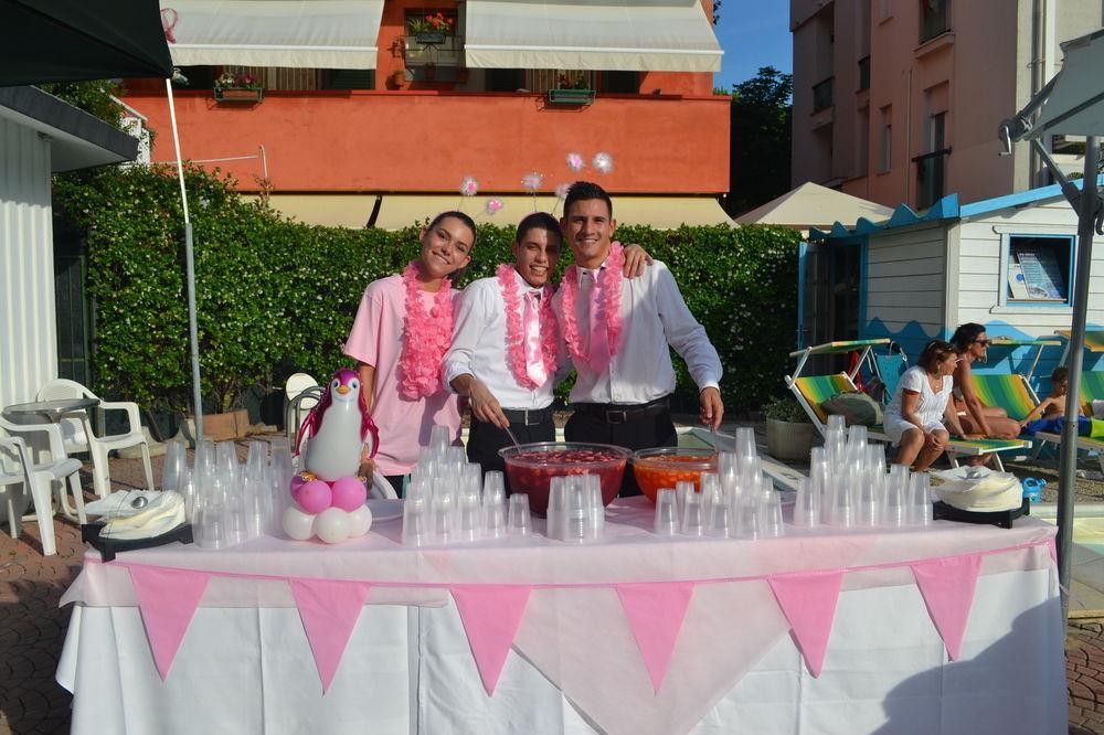 Hotel Tre Rose Riccione Eksteriør billede