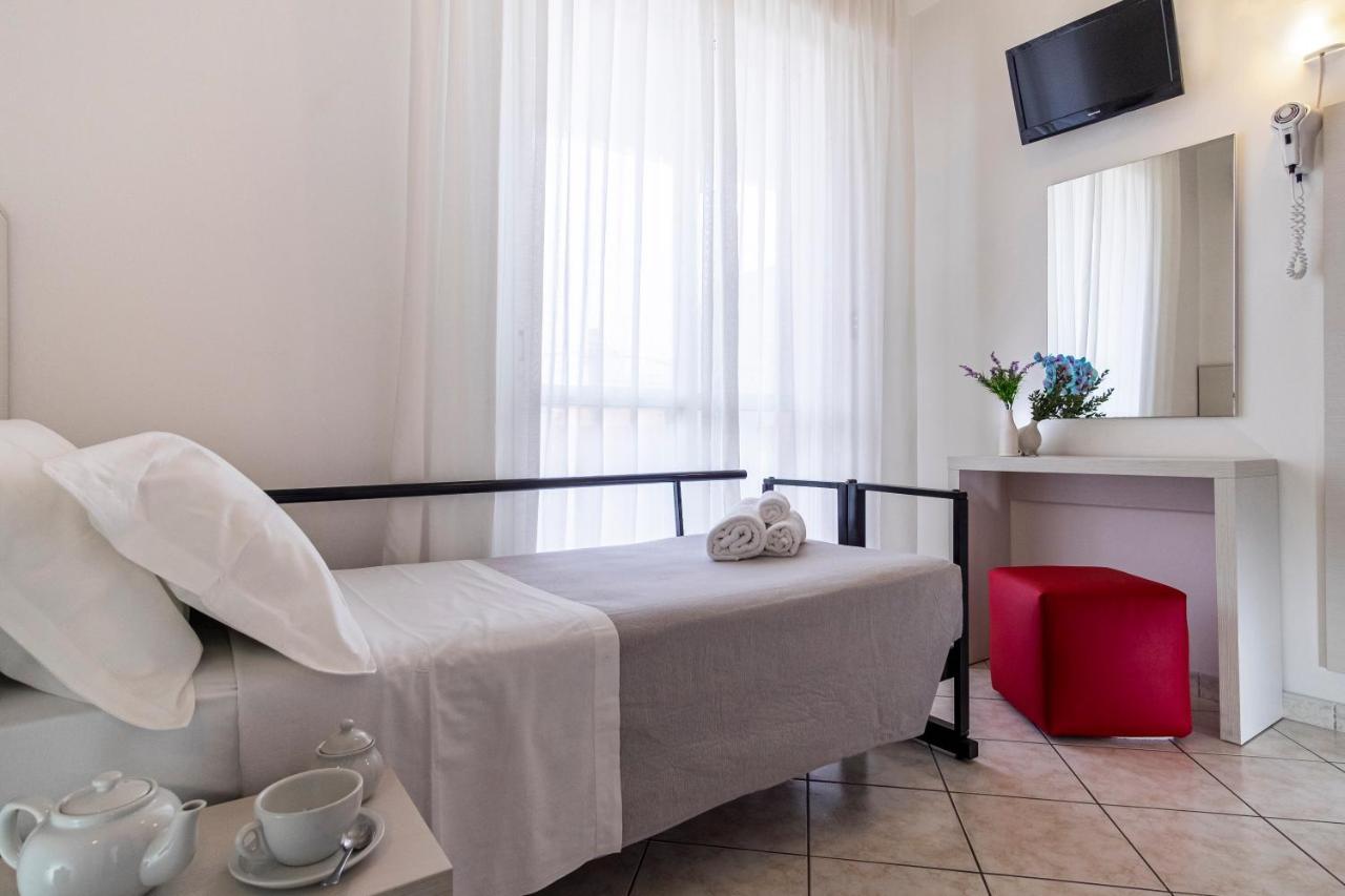 Hotel Tre Rose Riccione Eksteriør billede