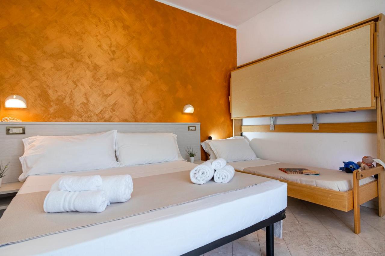 Hotel Tre Rose Riccione Eksteriør billede